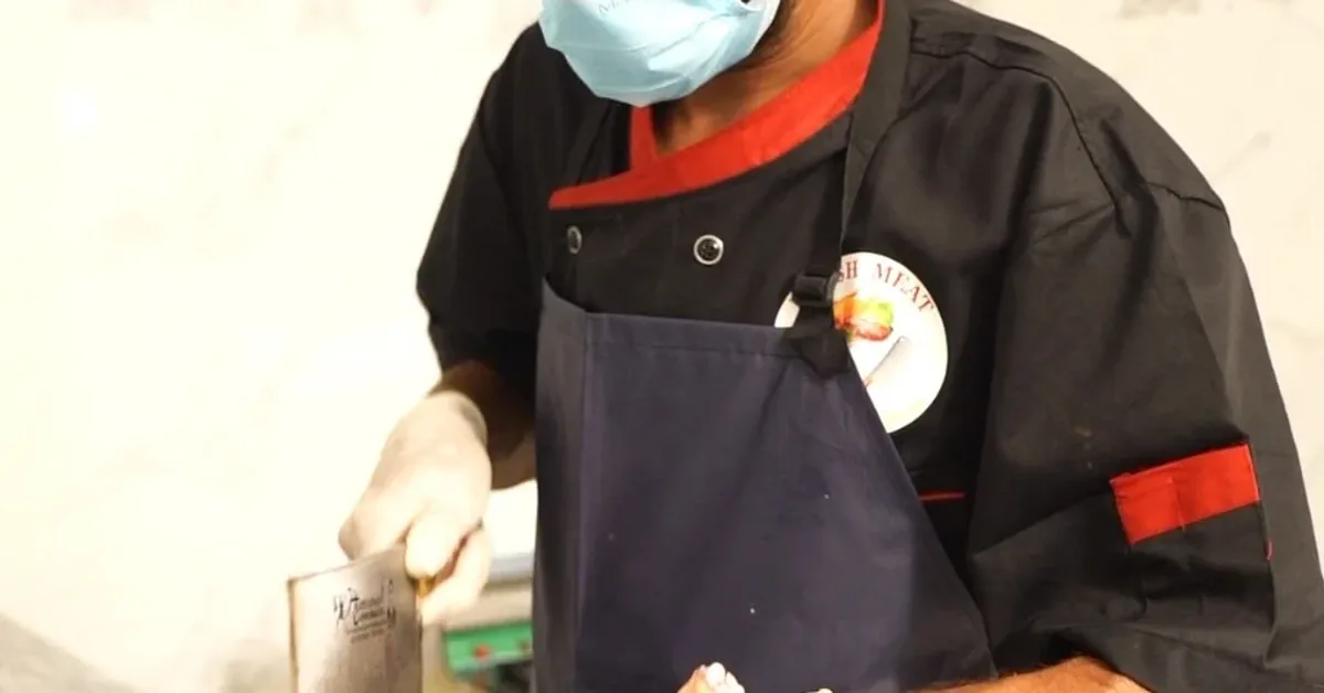 Fresh Meat Shop fresh chicken cutting and preparation