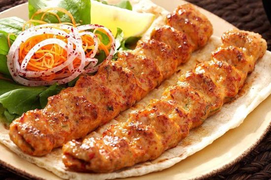 Which is the most popular meaty cuisine of Pakistan?